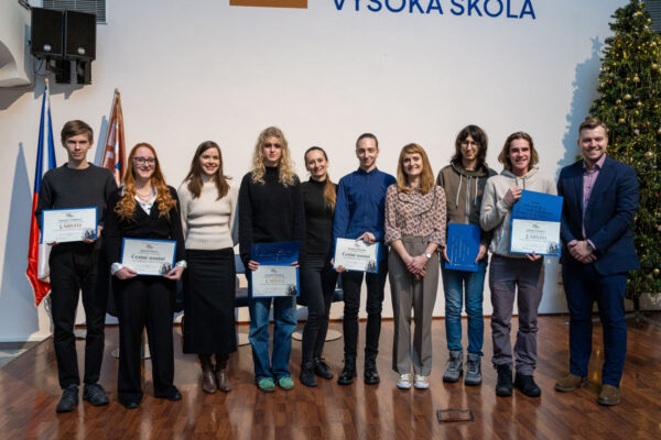 Závěrečná ceremonie a vyhlášení vítězů
